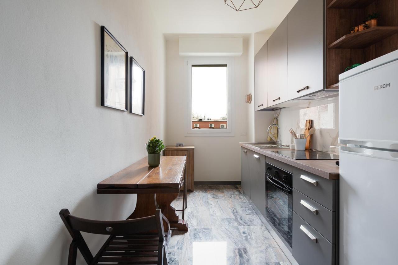 Dergano Comfy Apartment - 250 M Far From M3 Milano Ngoại thất bức ảnh